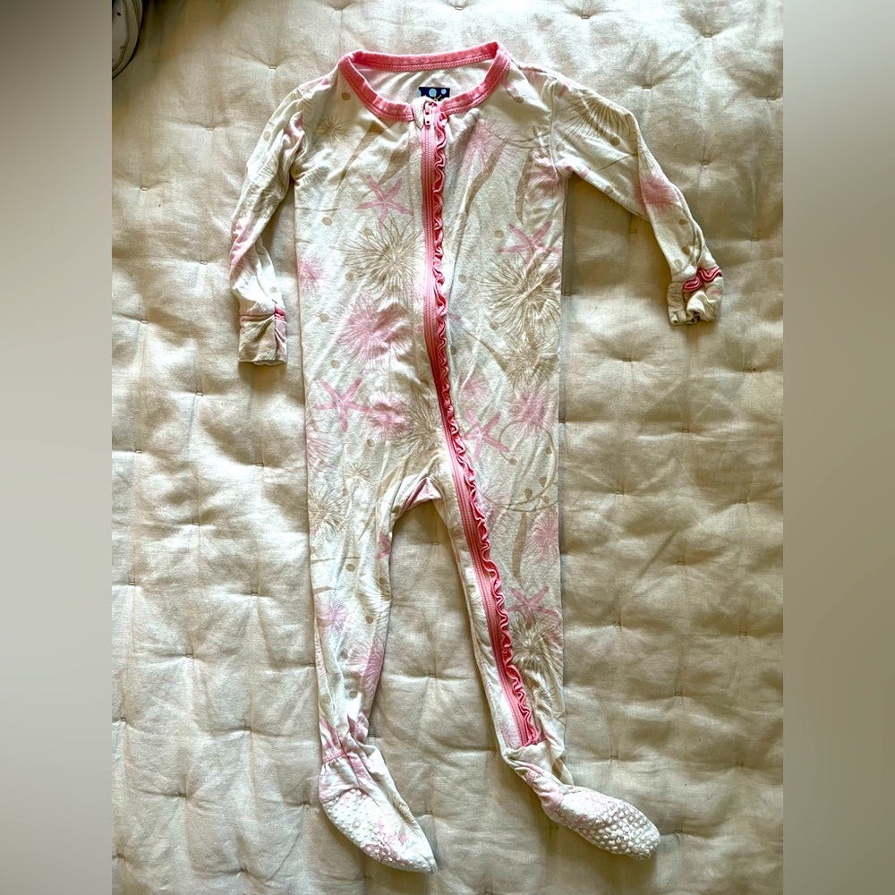 Kickee Pants ruffle bum zip sleeper pink sea creatures 9-12 months